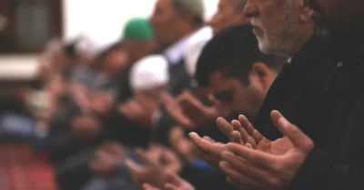 Cuma Namazını Öğrenin! Diyanet'le Adım Adım Rehber ve Ricaet Sayısı